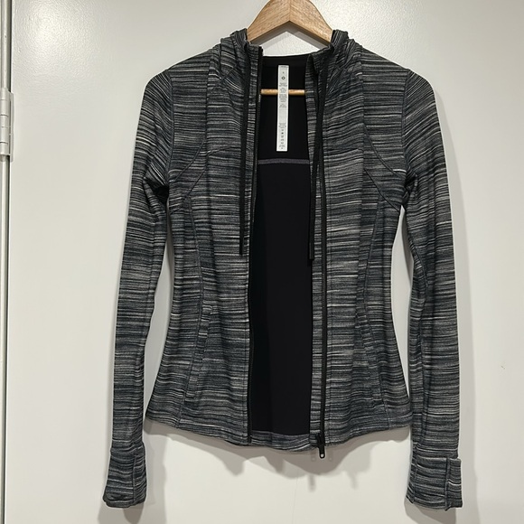 NWOT - LULULEMON Hooded Define Jacket in Wee Stripe - Picture 3 of 6